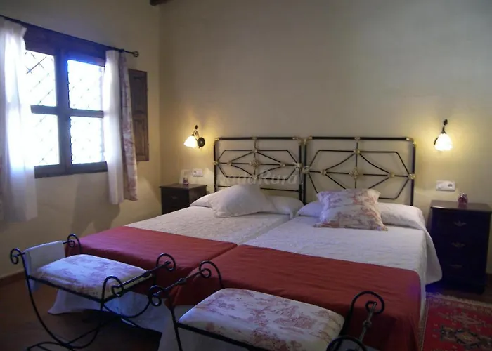 Josefina 1 Y 2 Holiday home Navaconcejo